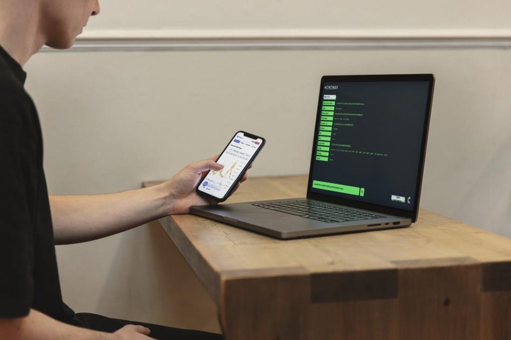 How technology has made individuals smarter